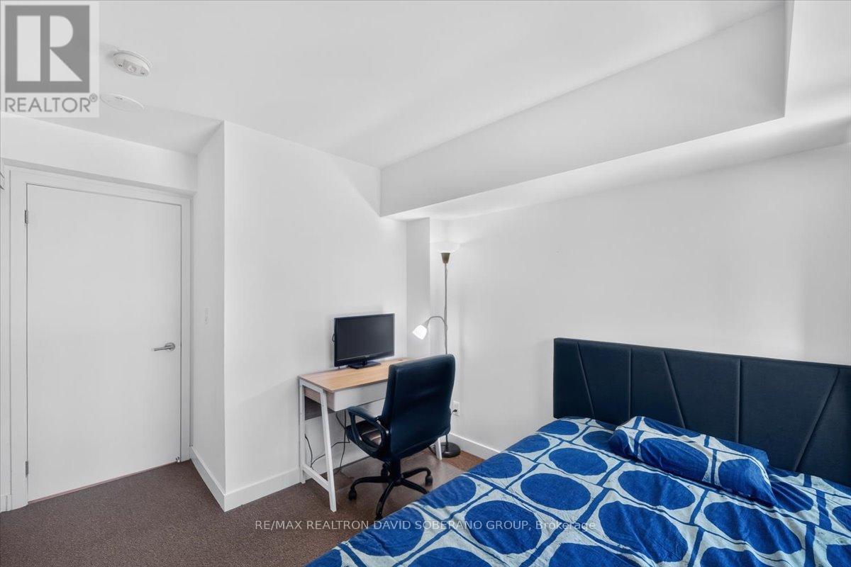 112 VARNA DRIVE - 23
