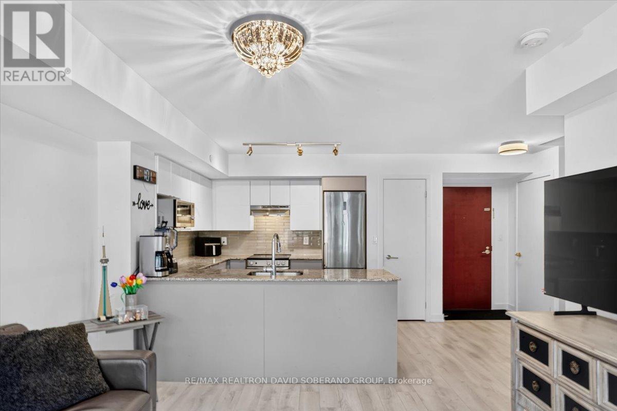 112 VARNA DRIVE - 9