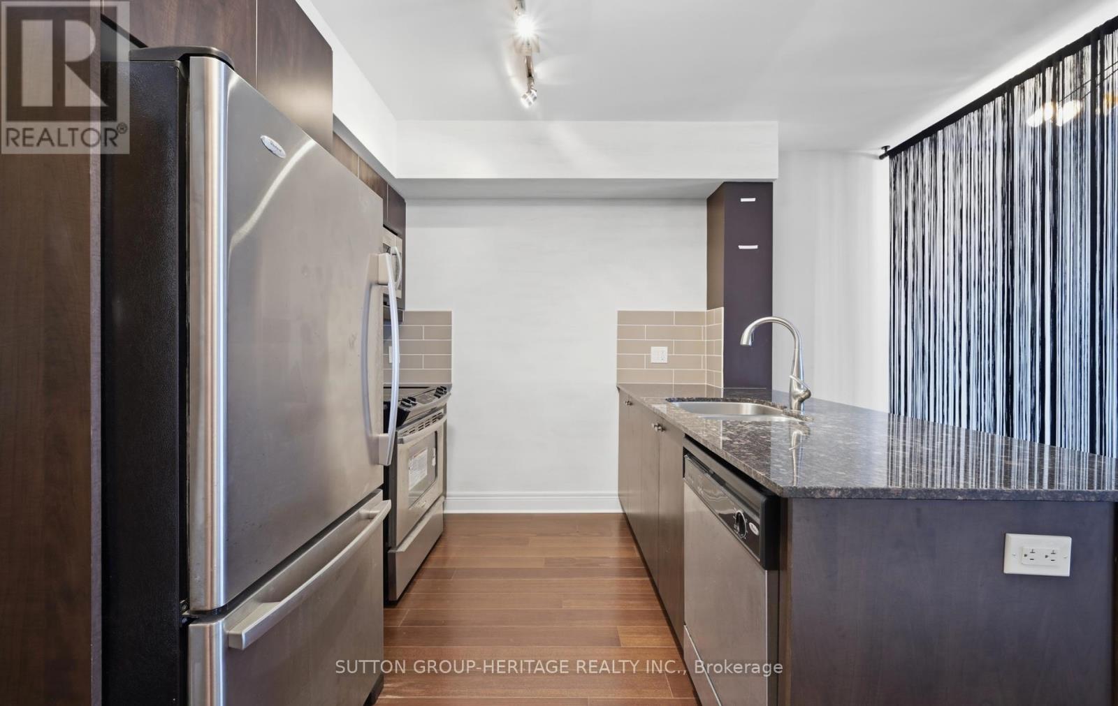 #307 701 SHEPPARD AVENUE W - 3