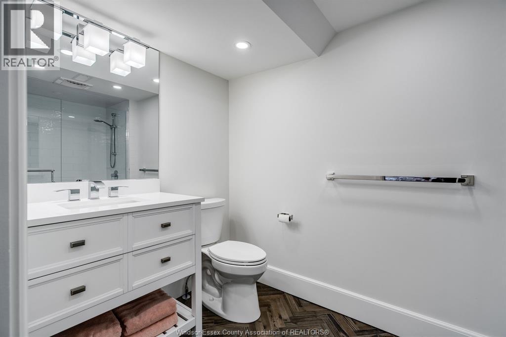 24 Bayshore - Image 30