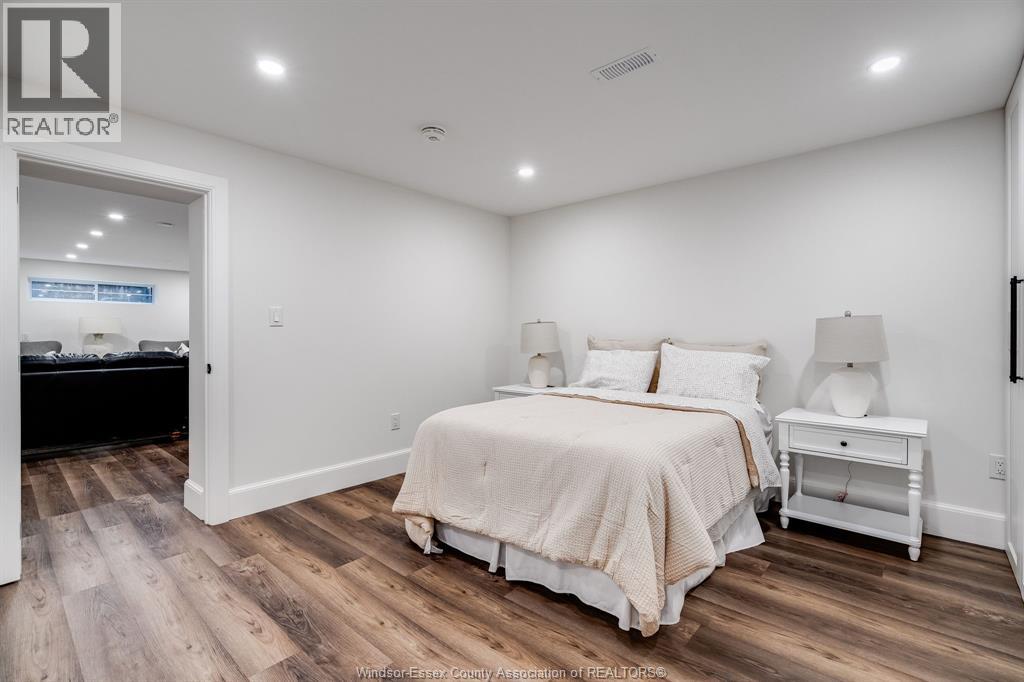 24 Bayshore - Image 35