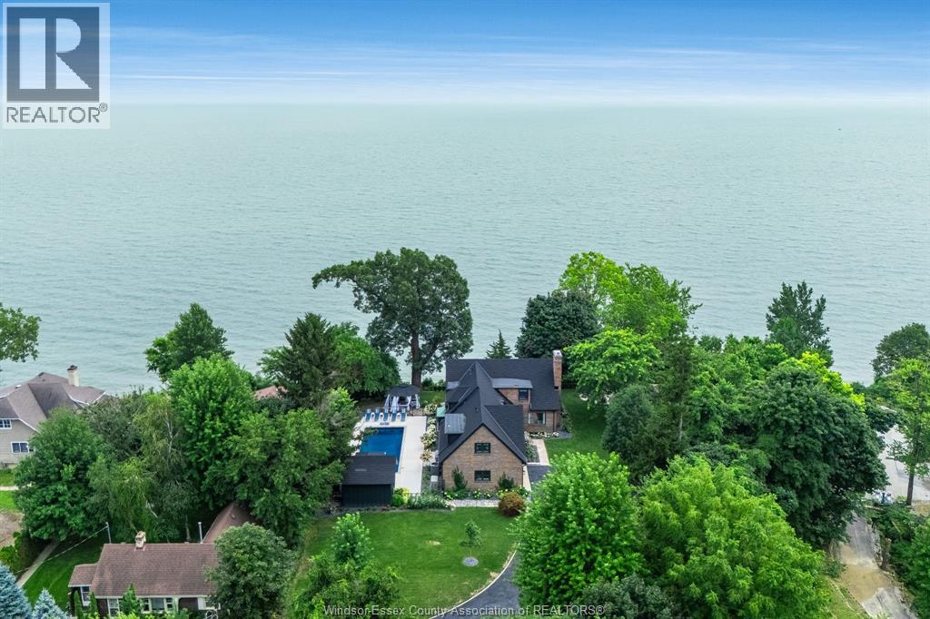 Property for sale at 24 Bayshore