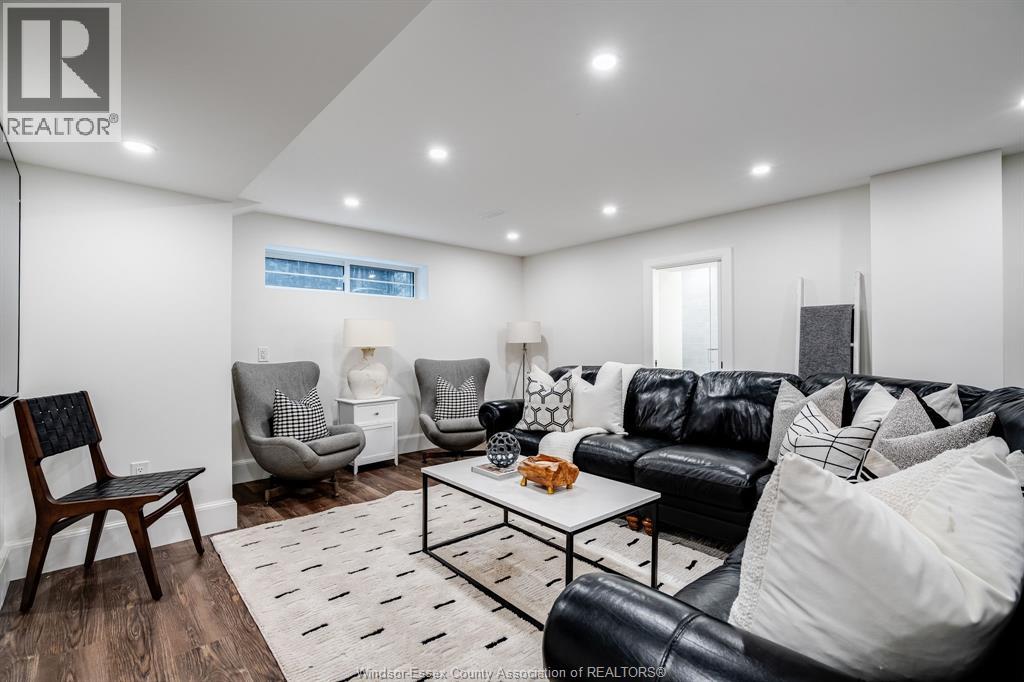 24 Bayshore - Image 34