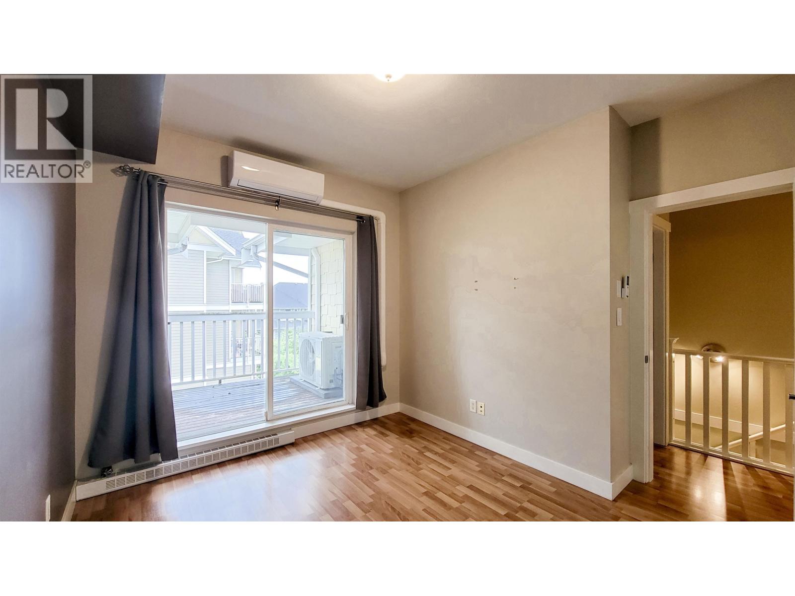 74 7388 MACPHERSON AVENUE, Burnaby