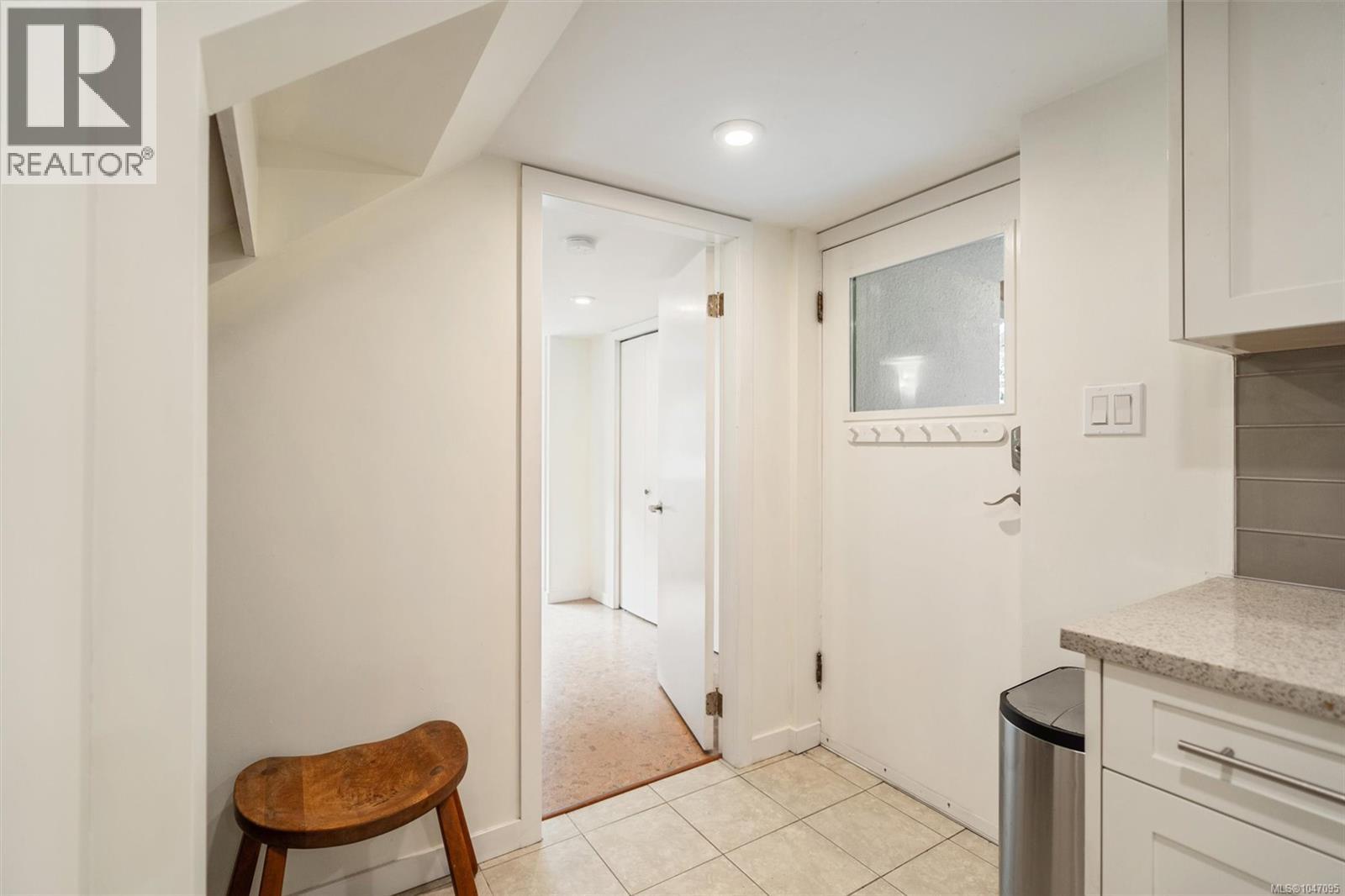  2758 Dunlevy Street, Oak Bay