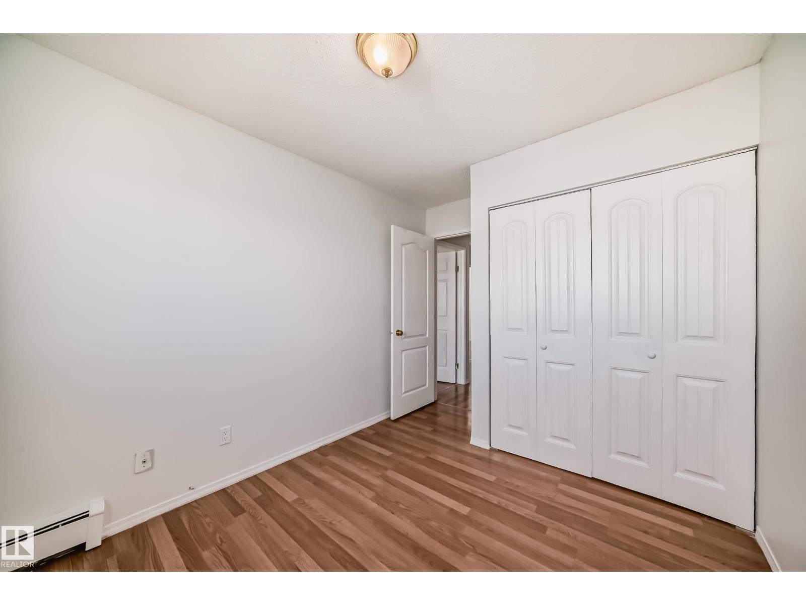 #18B 18305 89 AV NW - 30