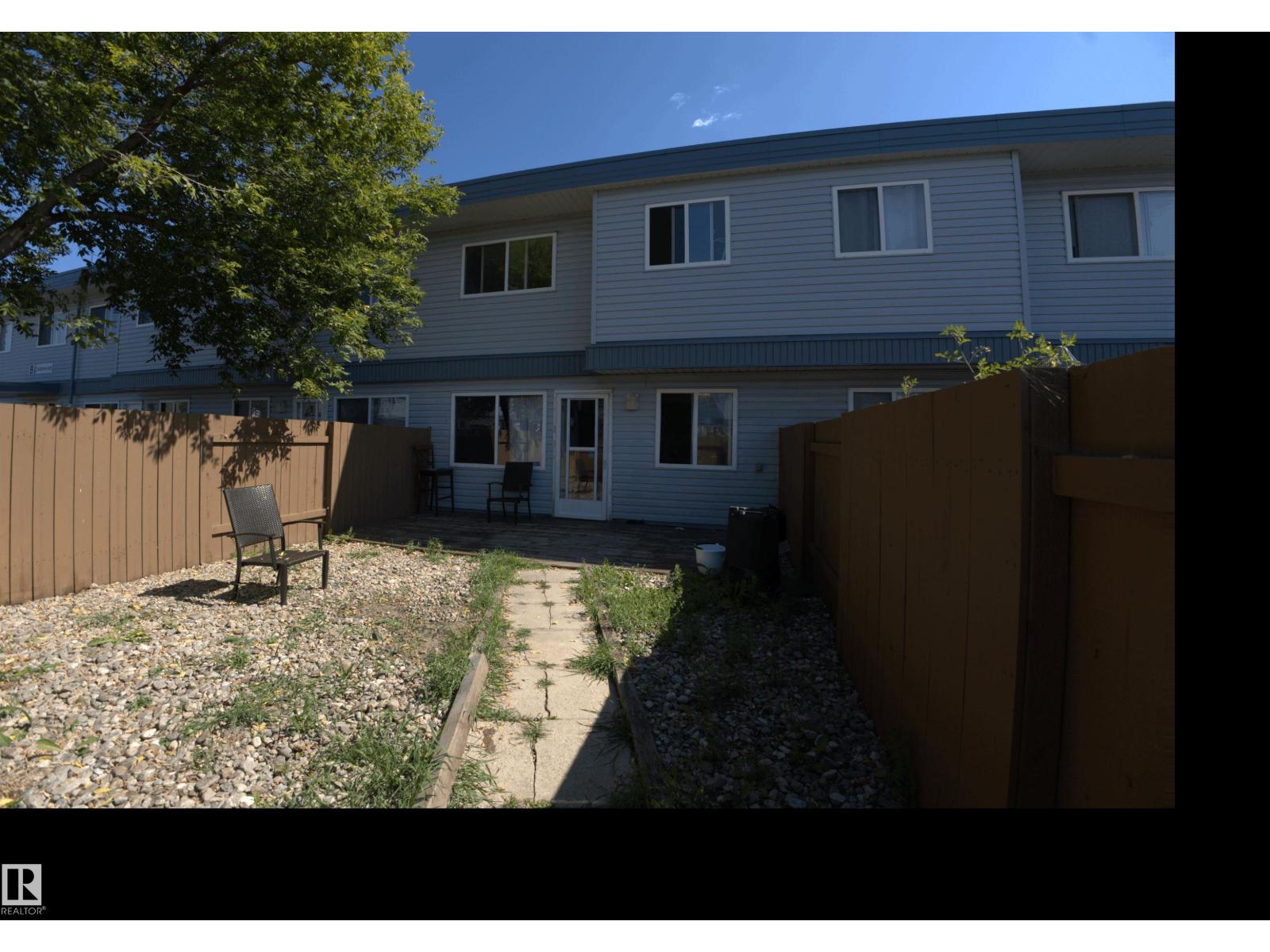 #18B 18305 89 AV NW - Image 38