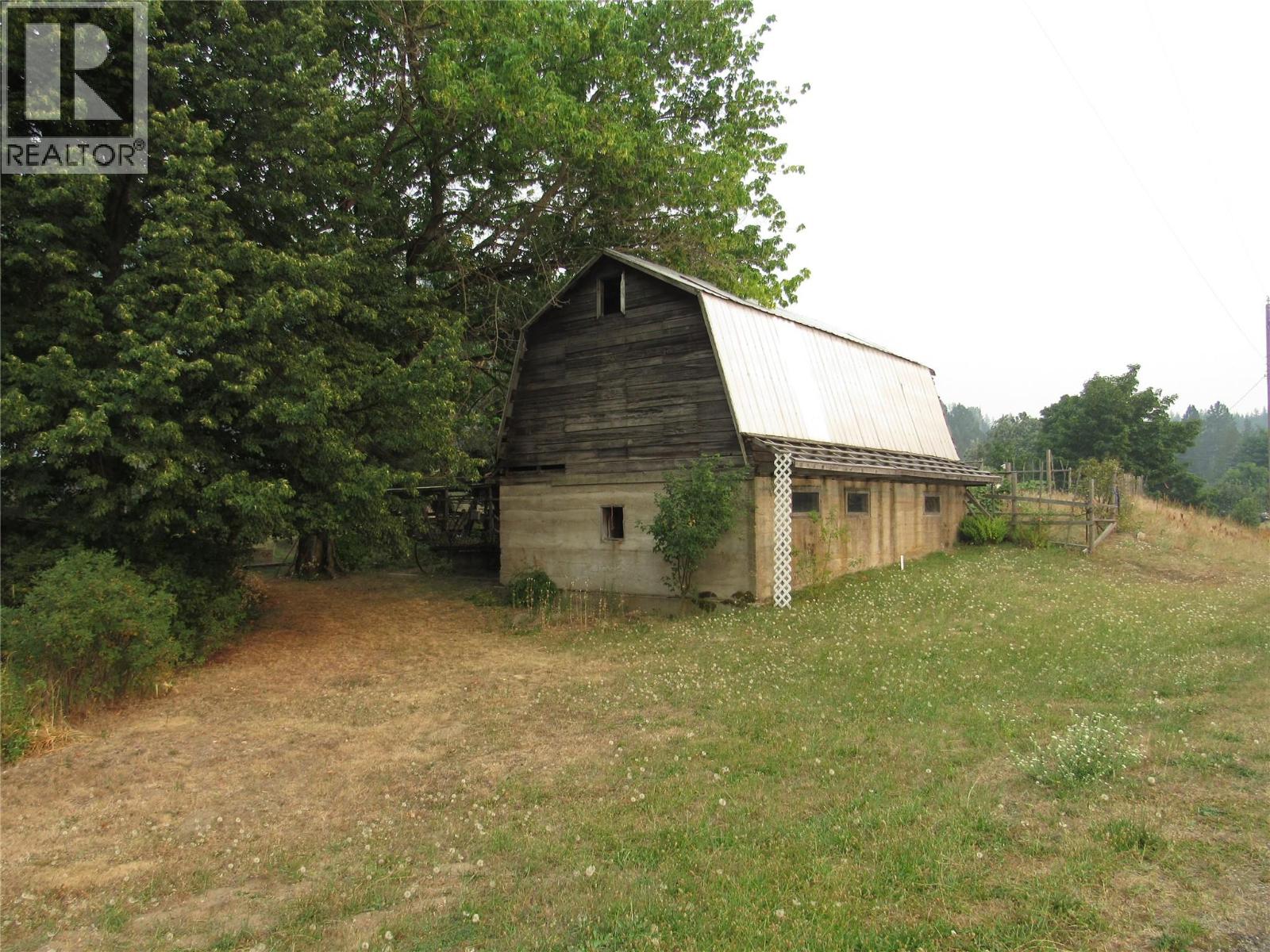 566 Rosedale Road - Image 18