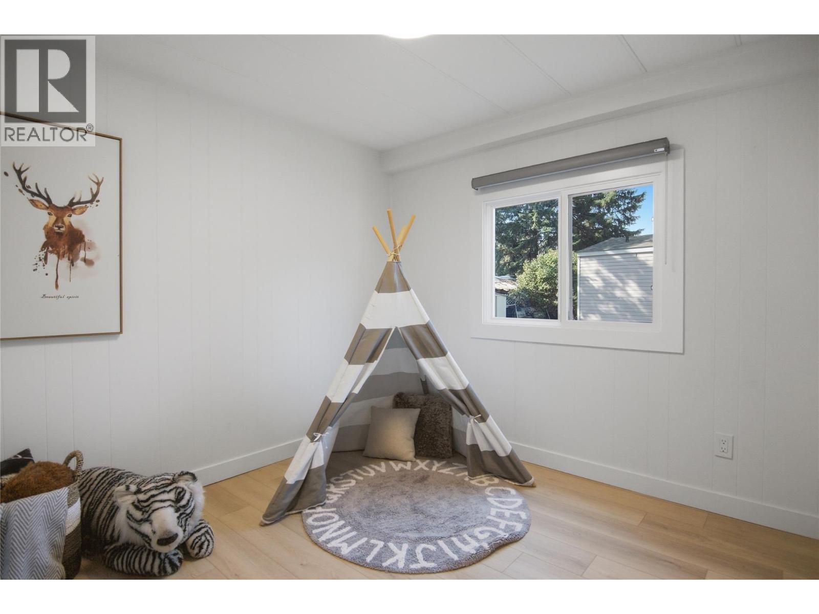 #11 4564 Summer Road - Image 14