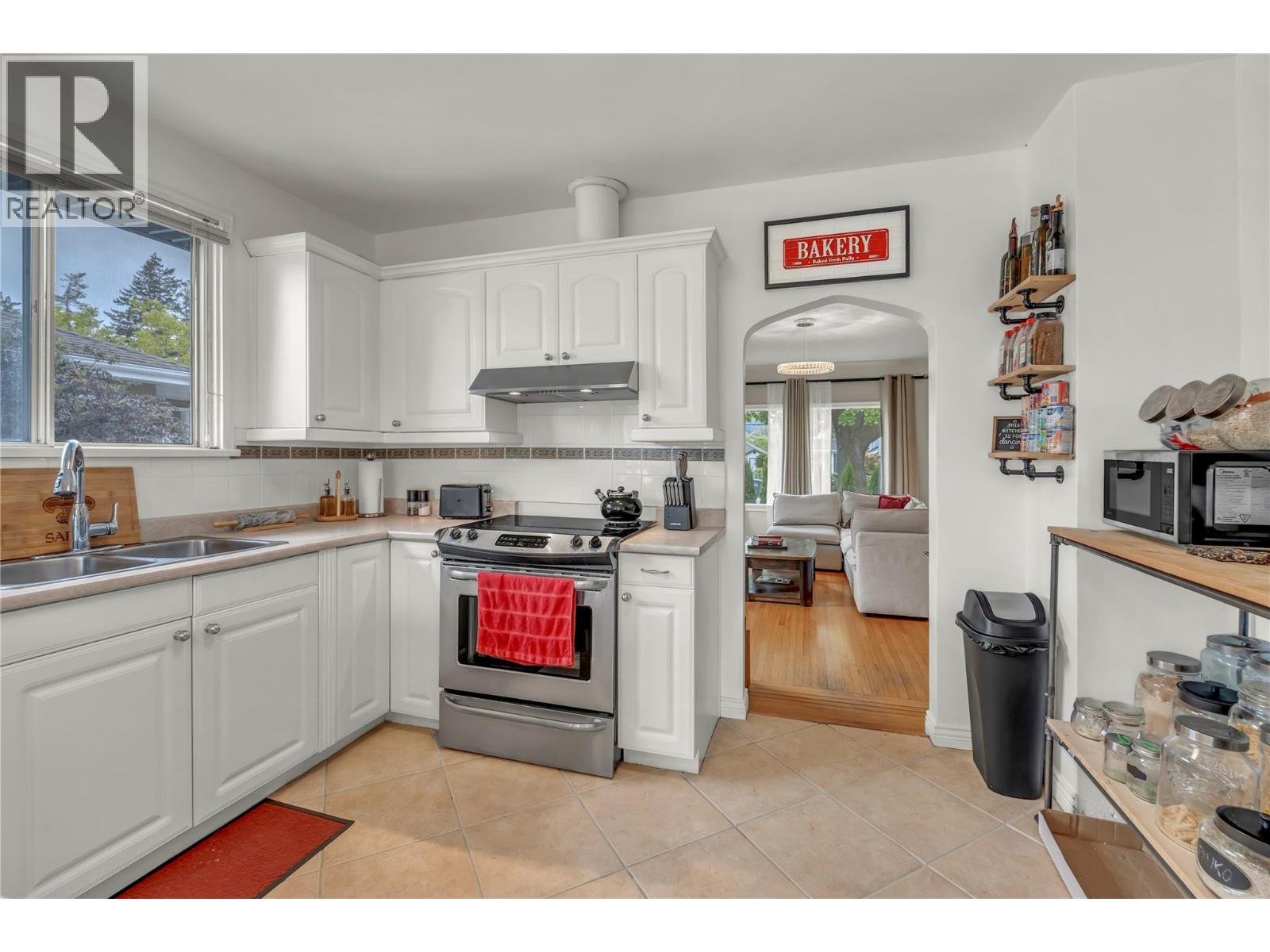 634 Latimer Street - 8