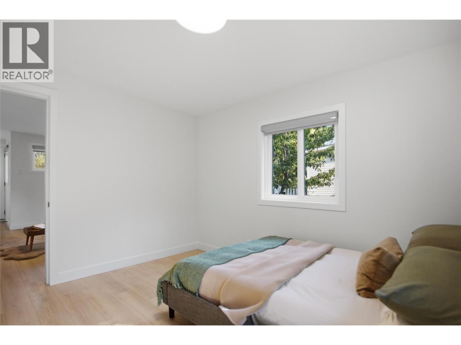 #11 4564 Summer Road - Image 10