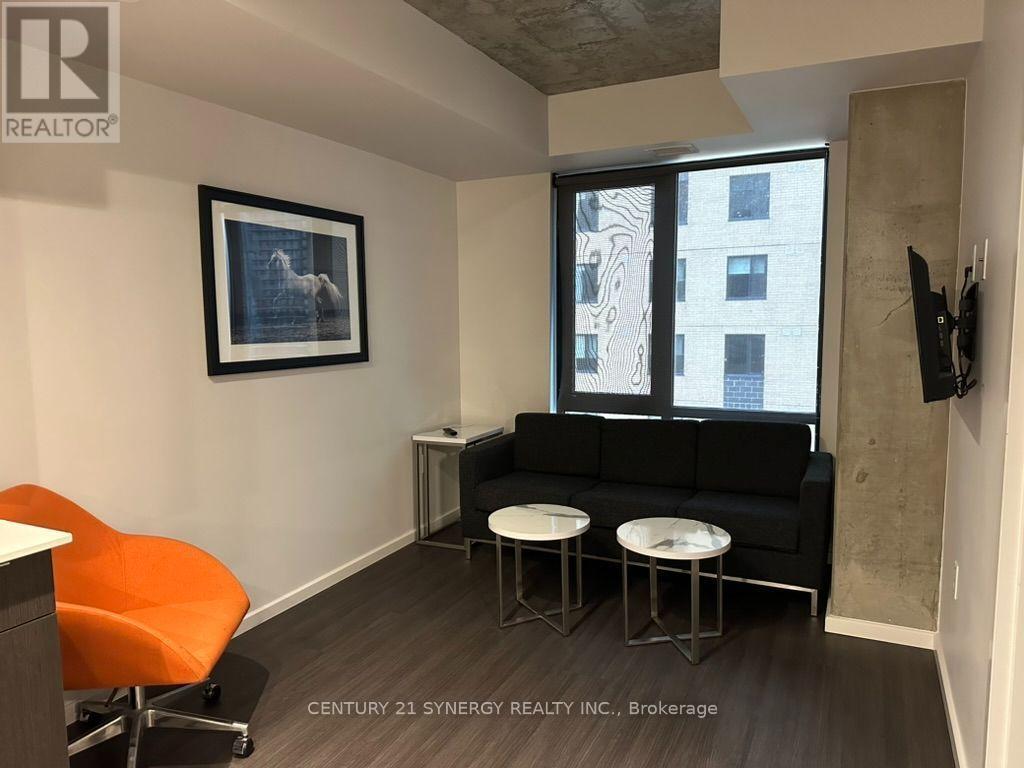 2 Bed, 1 Bath House for Rent in Ottawa – 2109 – 105 CHAMPAGNE AVENUE S, Ottawa – MLS# X13684388 - Image 14