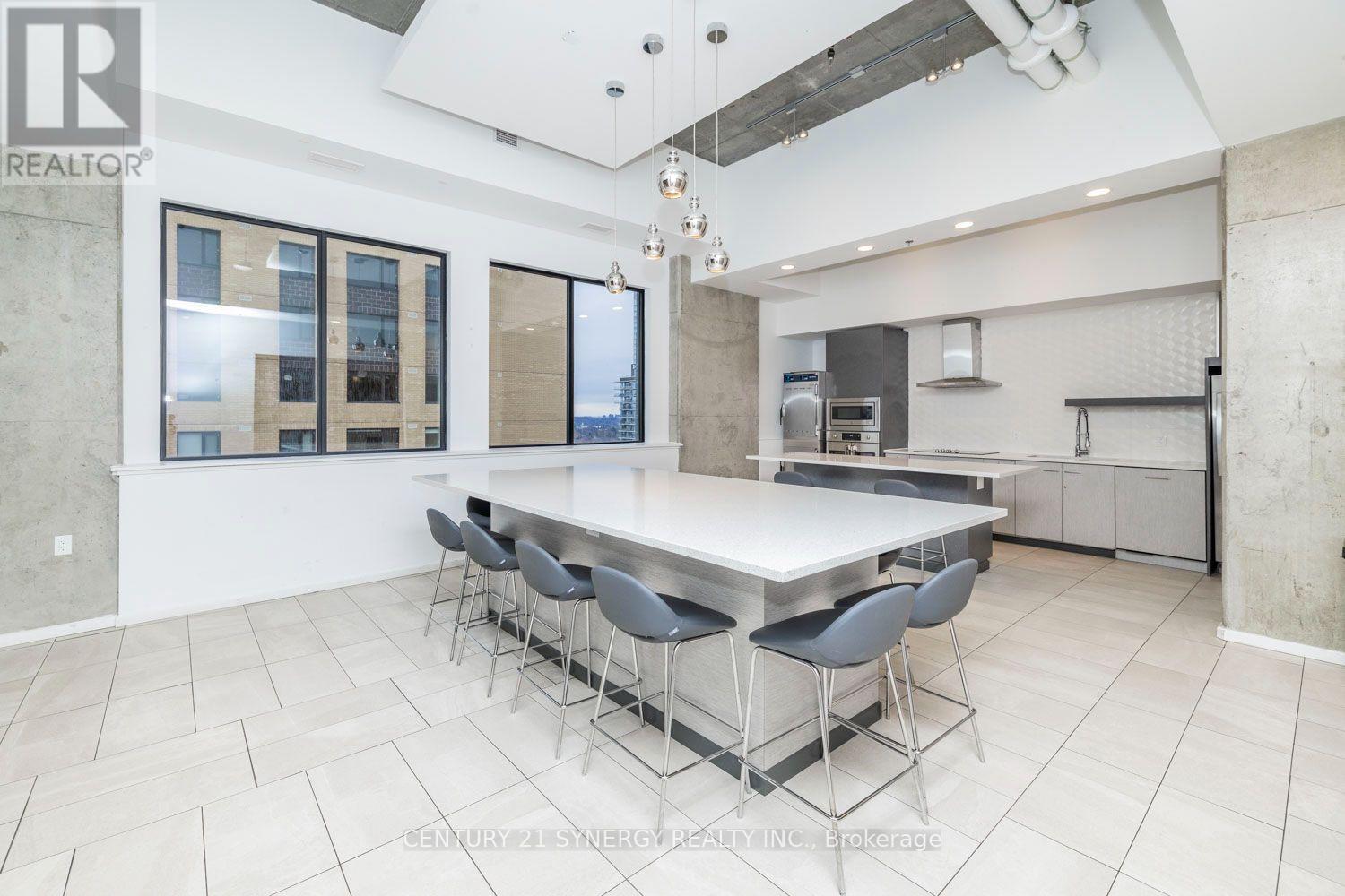 2 Bed, 1 Bath House for Rent in Ottawa – 2109 – 105 CHAMPAGNE AVENUE S, Ottawa – MLS# X13684388 - Image 40