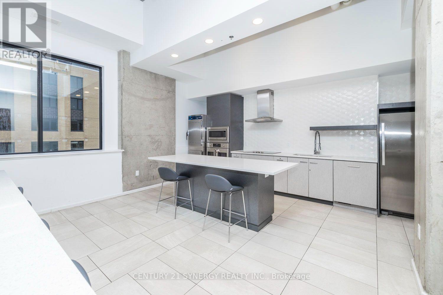 2 Bed, 1 Bath House for Rent in Ottawa – 2109 – 105 CHAMPAGNE AVENUE S, Ottawa – MLS# X13684388 - Image 41