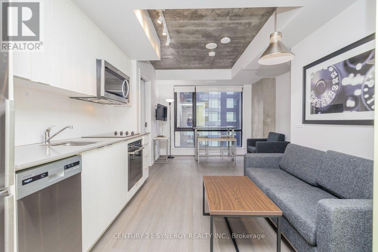 2 Bed, 1 Bath House for Rent in Ottawa – 2109 – 105 CHAMPAGNE AVENUE S, Ottawa – MLS# X13684388 - Image 44