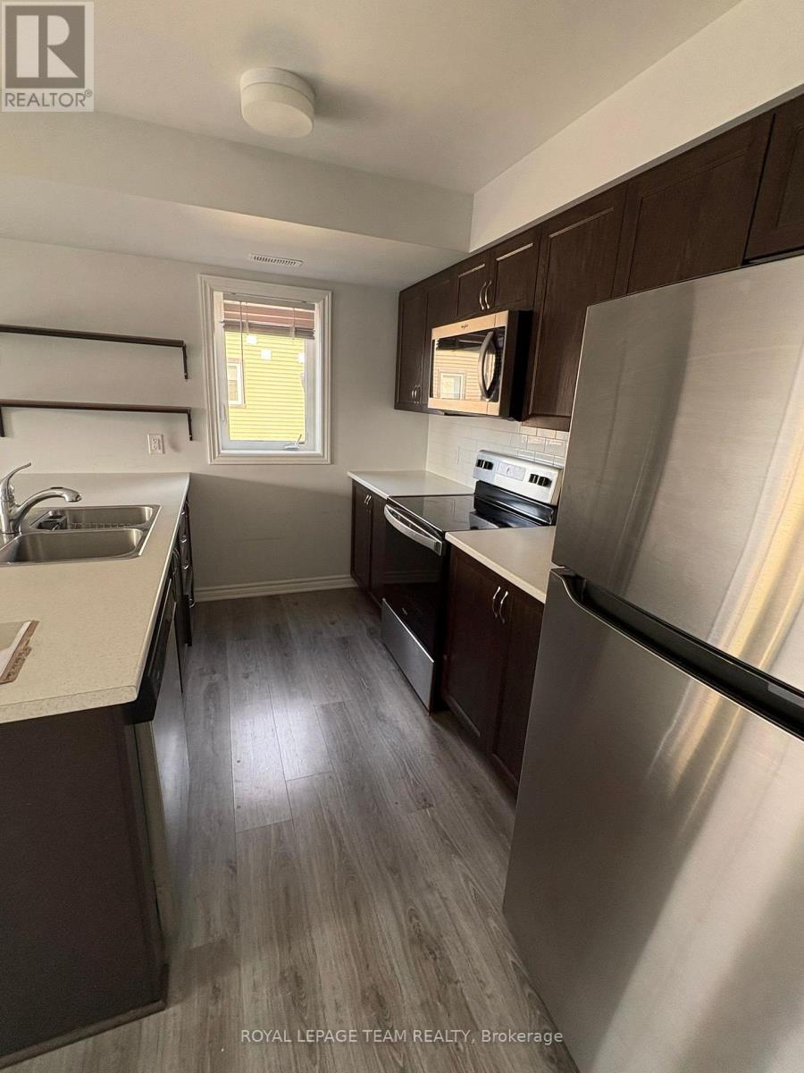 3 Bed, 2 Bath House for Rent in Ottawa – 312 PILOT PRIVATE, Ottawa – MLS# X13684470 - Image 10