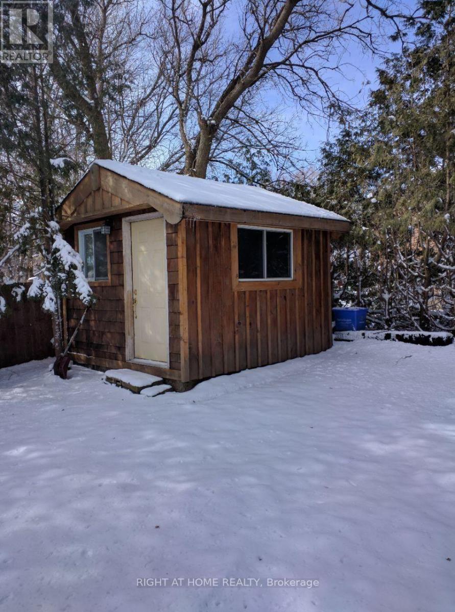 10 ROSEHILL DRIVE - 12