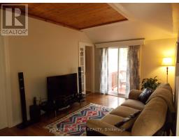 10 Rosehill Drive, Whitchurch Stouffville, ON L4A7X3 Photo 7