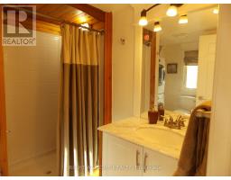 10 Rosehill Drive, Whitchurch Stouffville, ON L4A7X3 Photo 8