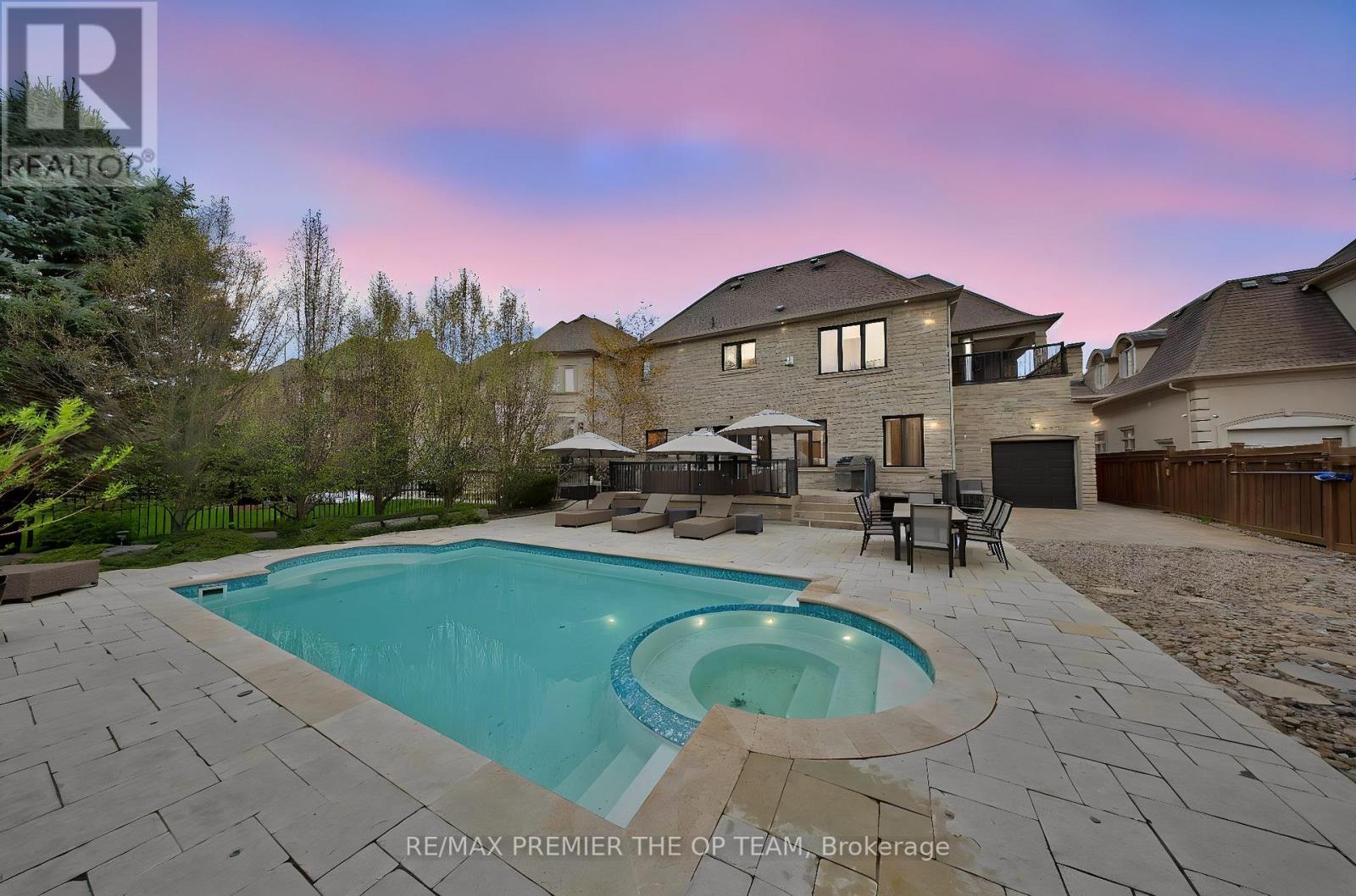 62 AUTUMN GROVE COURT - 13