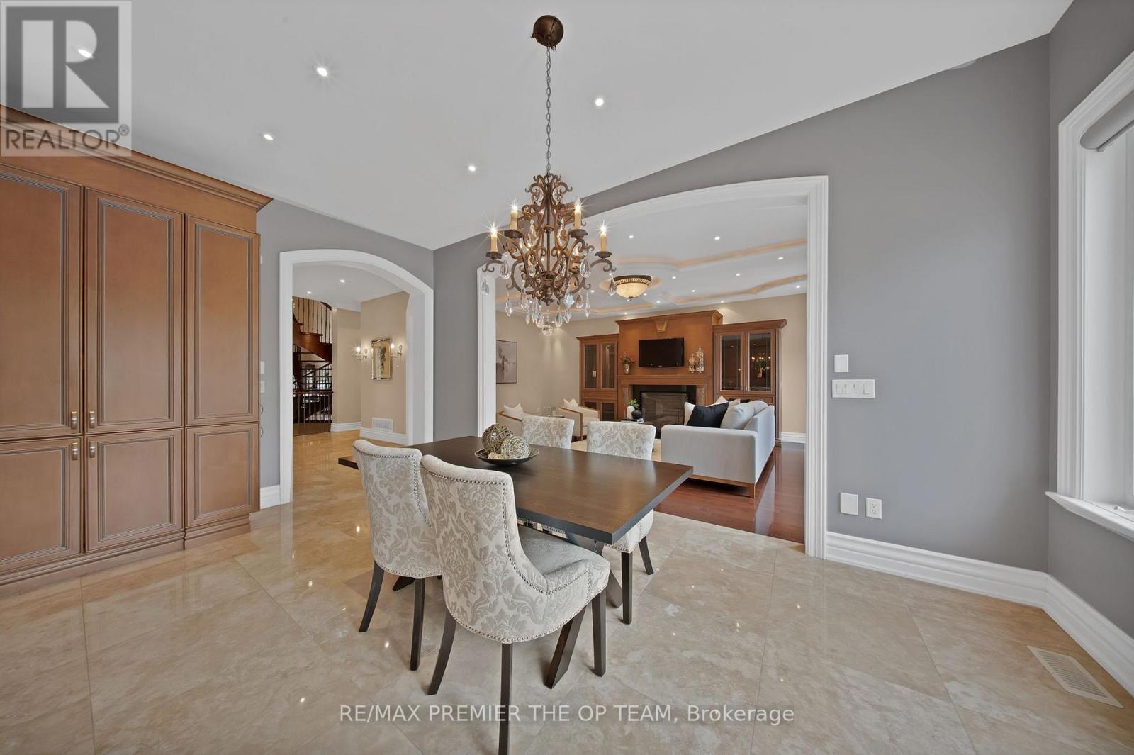 62 AUTUMN GROVE COURT - Image 27
