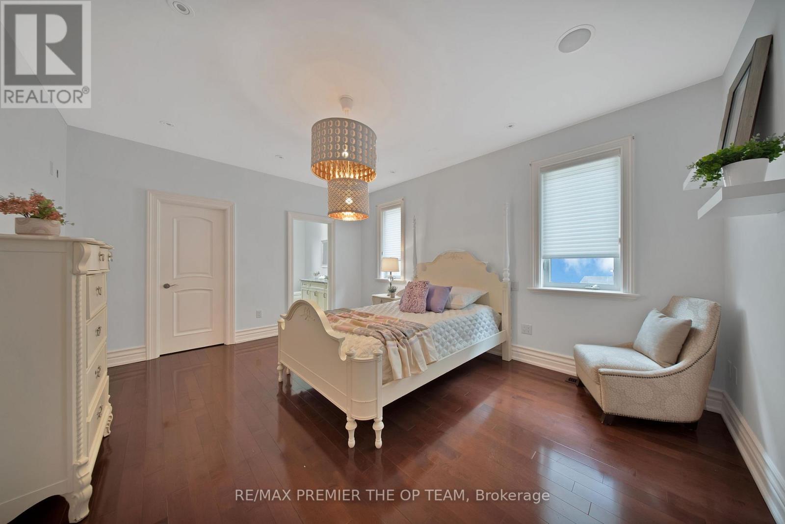 62 AUTUMN GROVE COURT - Image 37