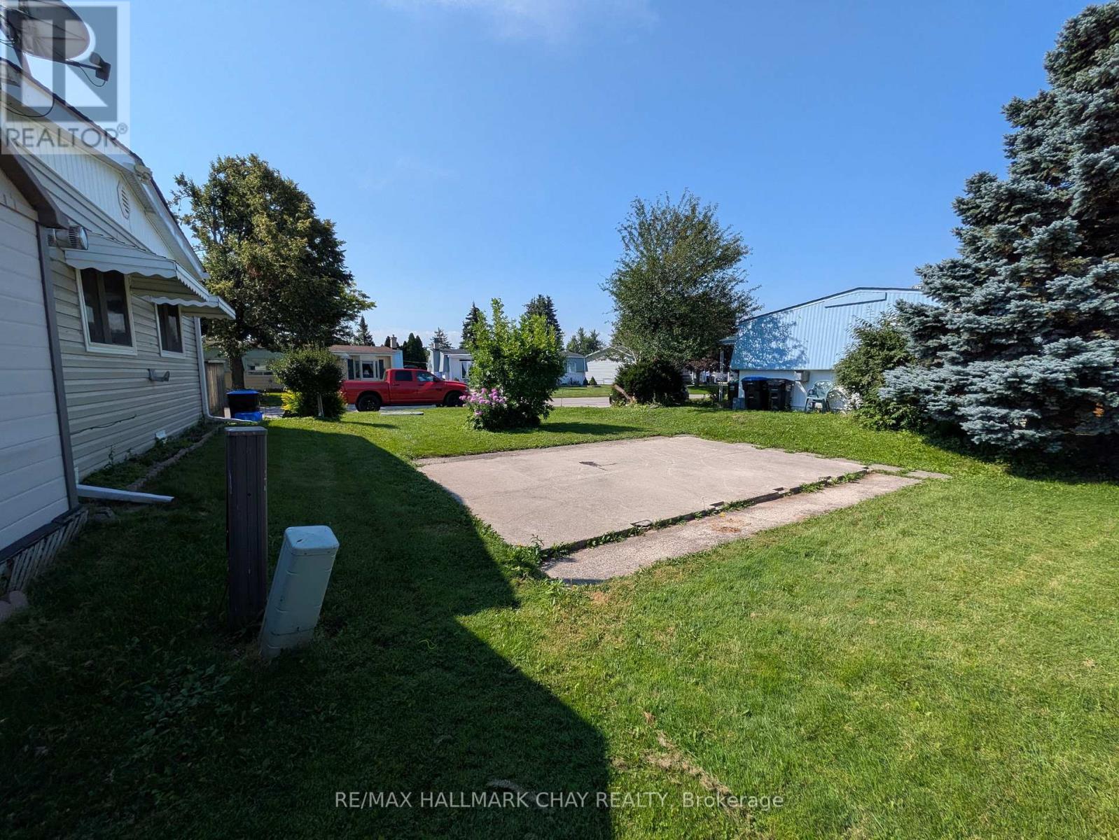 50 LINDEN LANE - 27