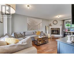109 Bishop Drive, Barrie, ON L4N7P4 Photo 9