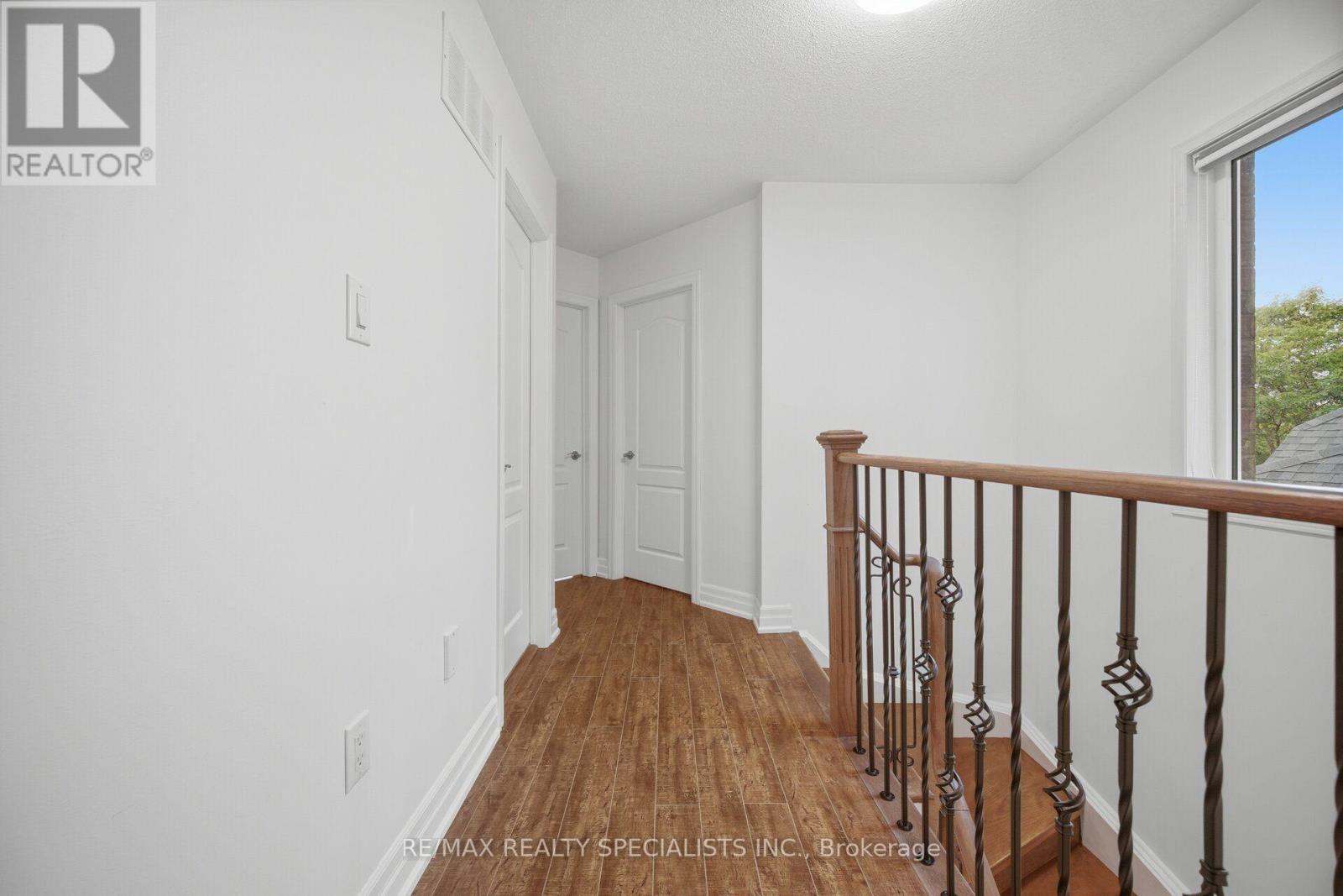 #42 5530 GLEN ERIN DRIVE - Image 30