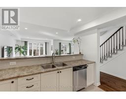 107 Caithness Private, Ottawa, ON K1W0G4 Photo 14