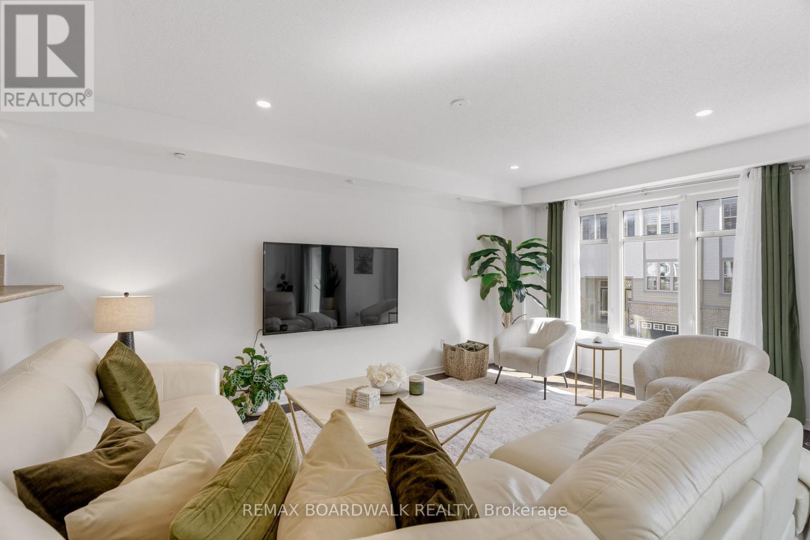 107 CAITHNESS PRIVATE - 22