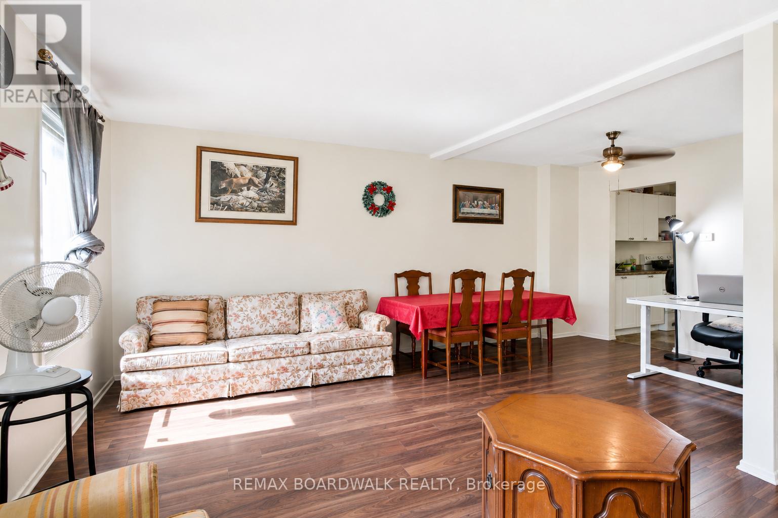 #85 3202 STOCKTON DRIVE - Image 19