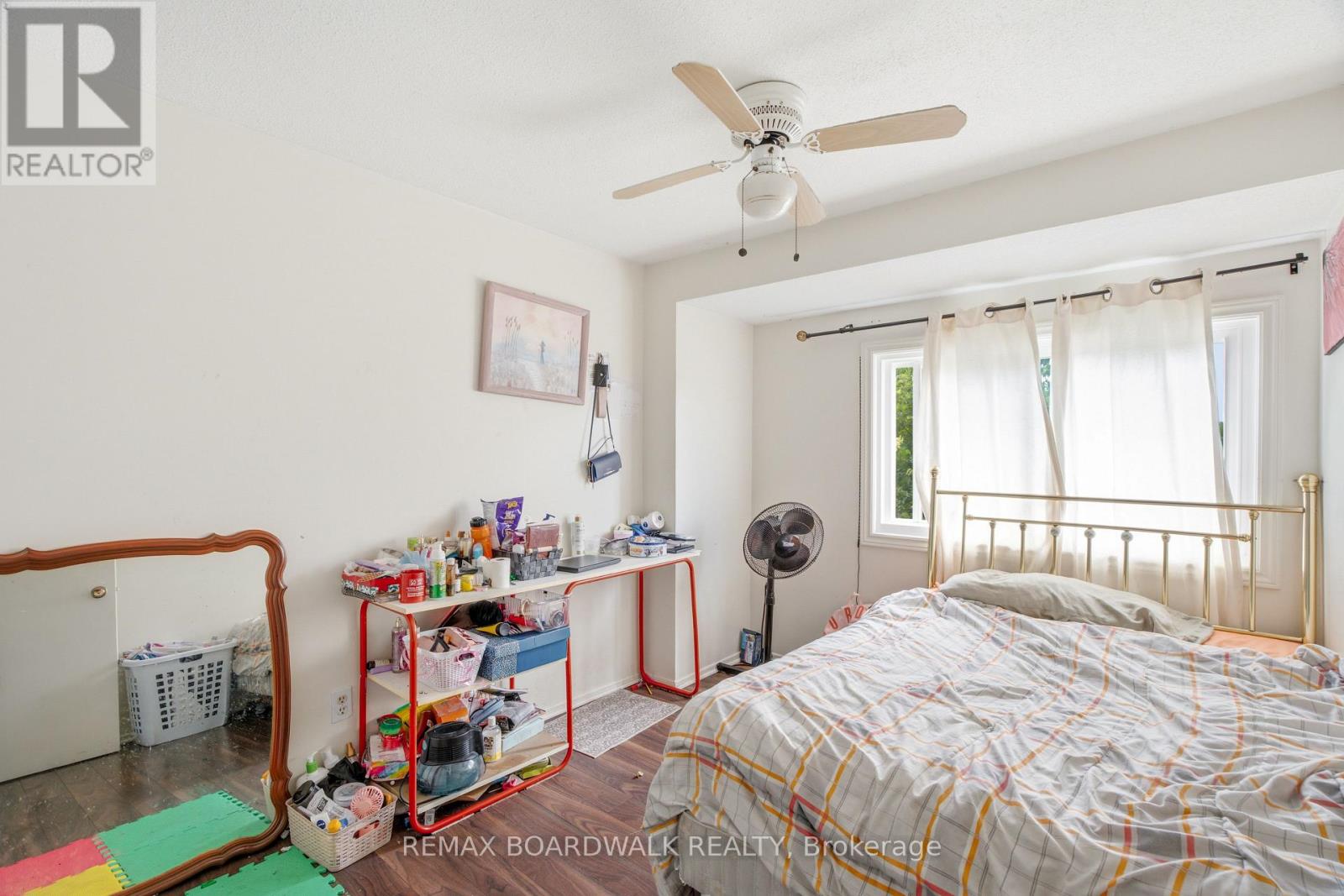 #85 3202 STOCKTON DRIVE - Image 30