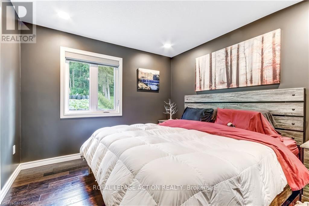 584616 BEACHVILLE ROAD - Image 8