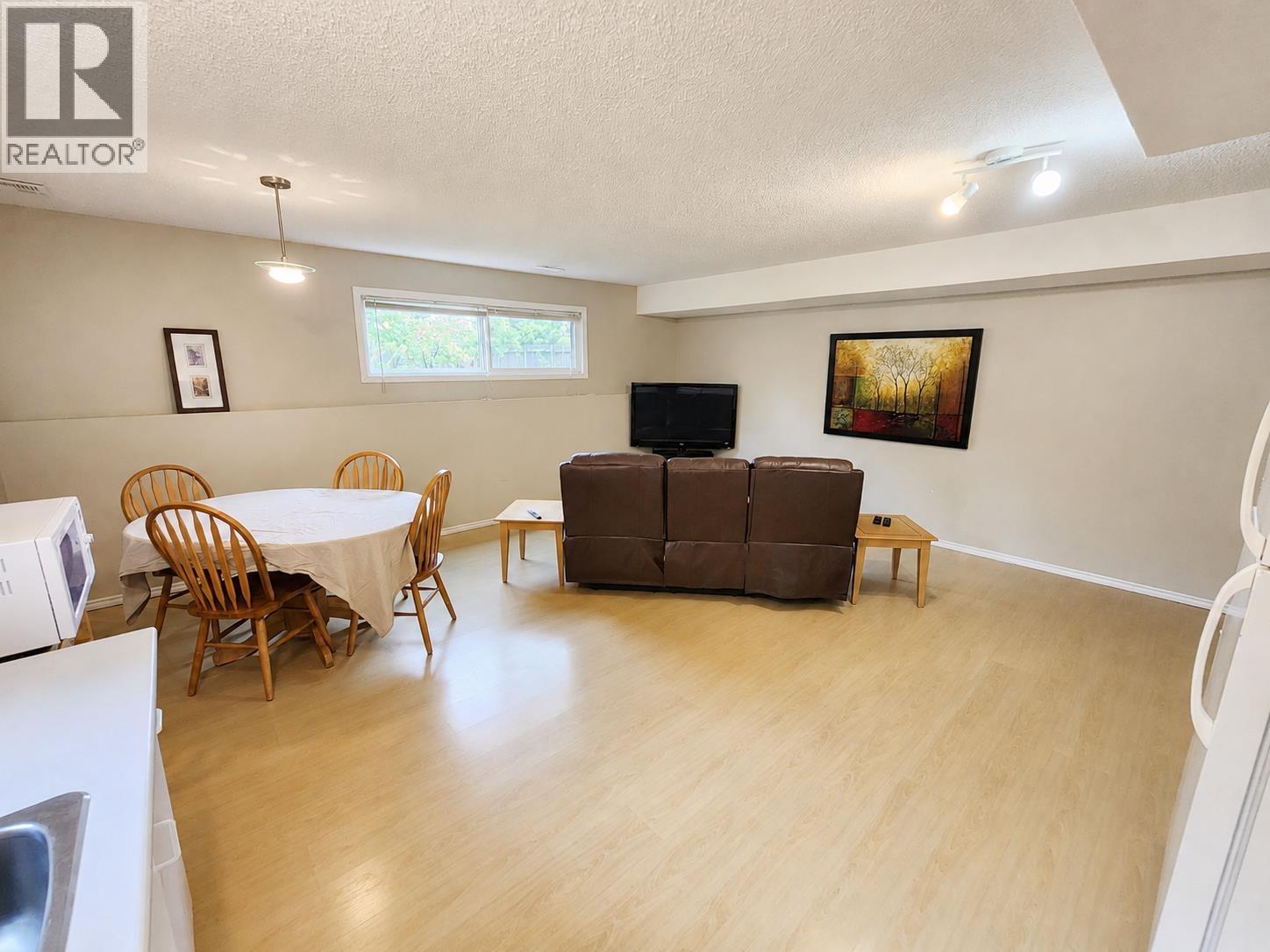 Photo 24 of 37 — 3696 ROSIA ROAD · Prince George, BC