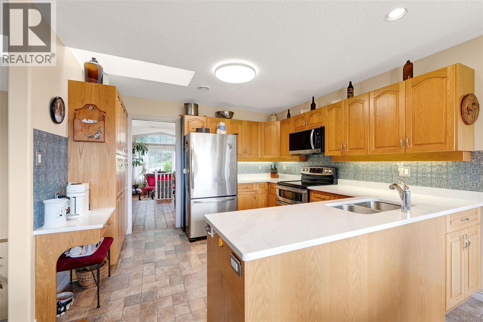 457 Thetis Dr - Image 14