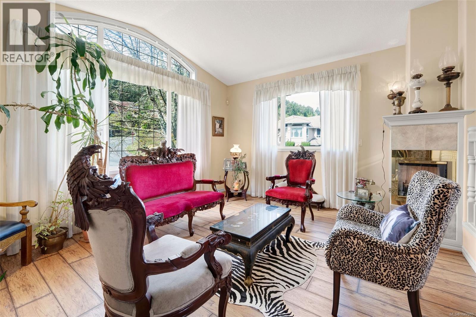 457 Thetis Dr - Image 6