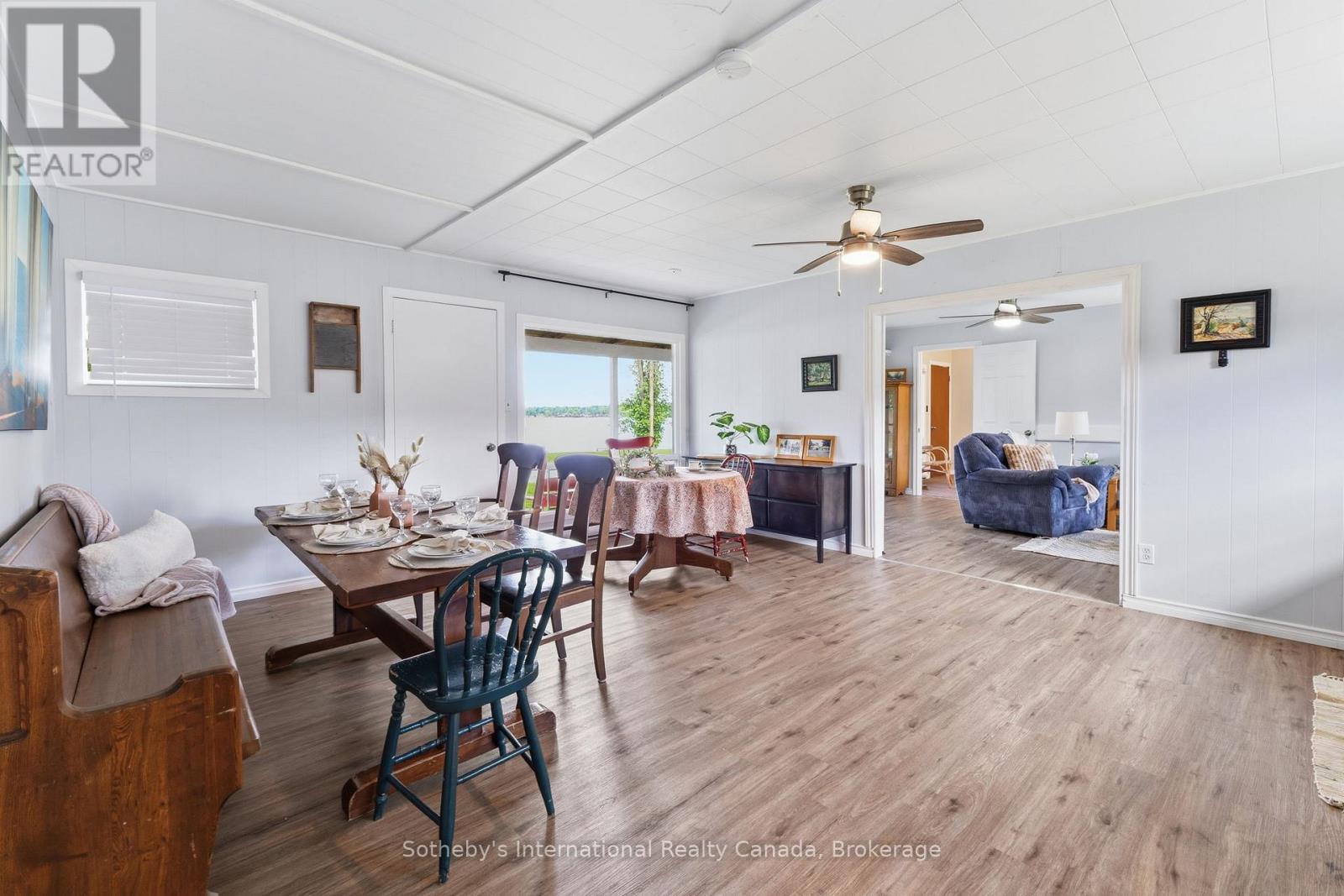 1581 PORT STANTON PARKWAY - 36