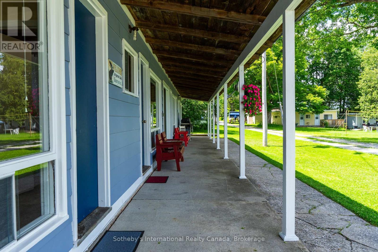1581 PORT STANTON PARKWAY - Image 30