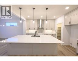 Living room - 8617 128 Avenue, Grande Prairie, AB T8X0X7 Photo 6