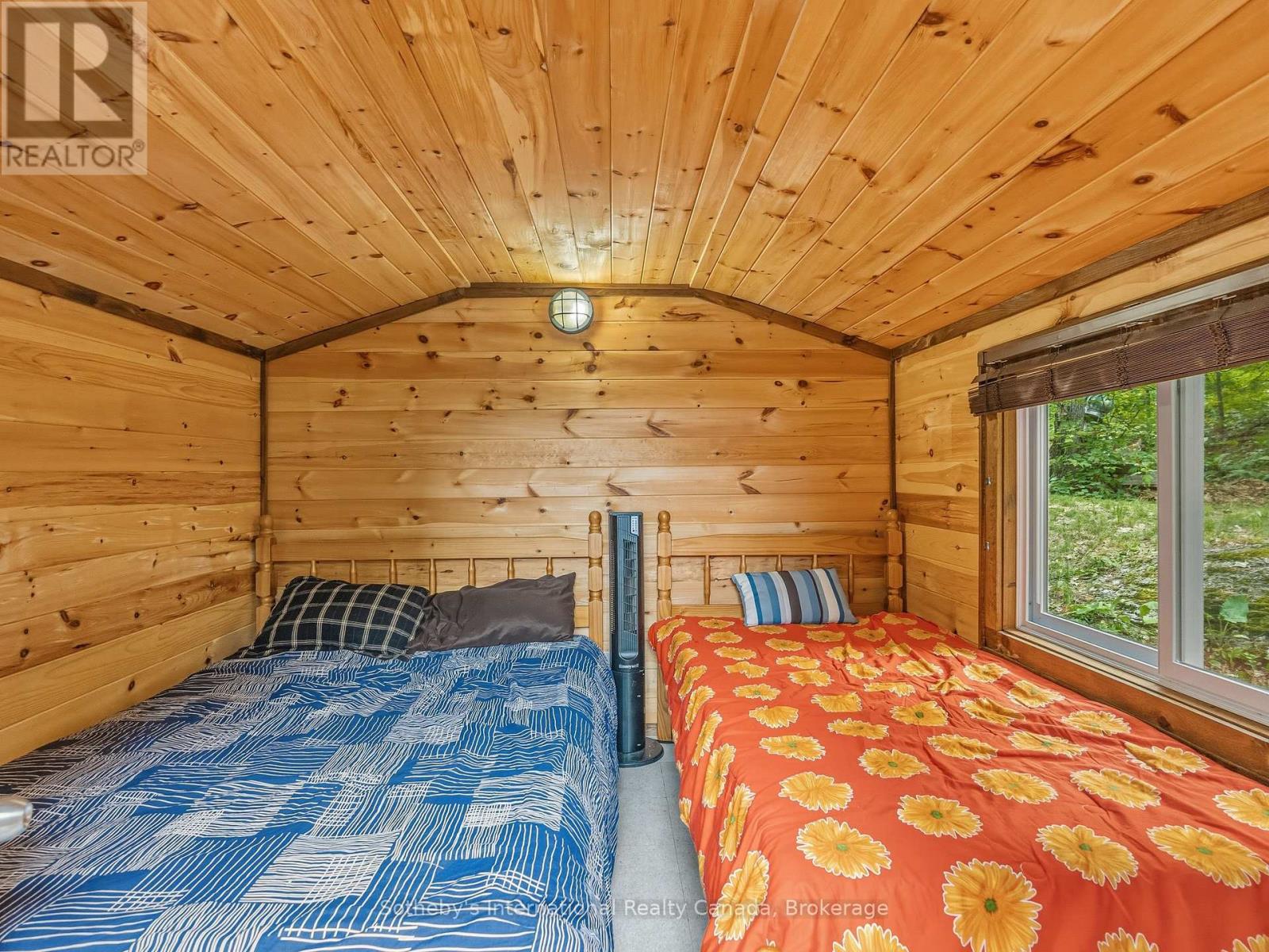 1040 KAHSHE LAKE - 26