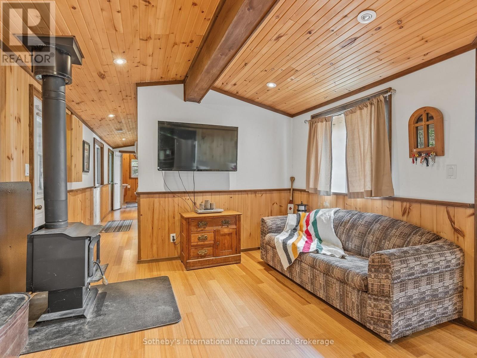 1040 KAHSHE LAKE - 15
