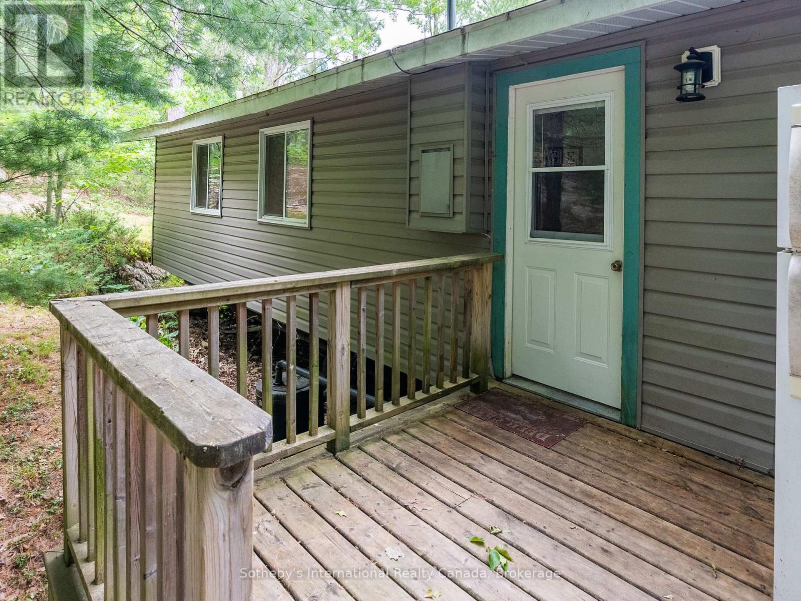 1040 KAHSHE LAKE - Image 23
