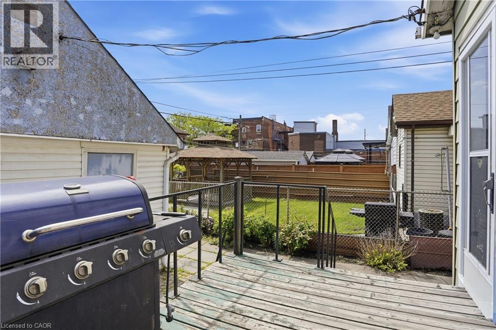 22 CHEEVER Street - 26