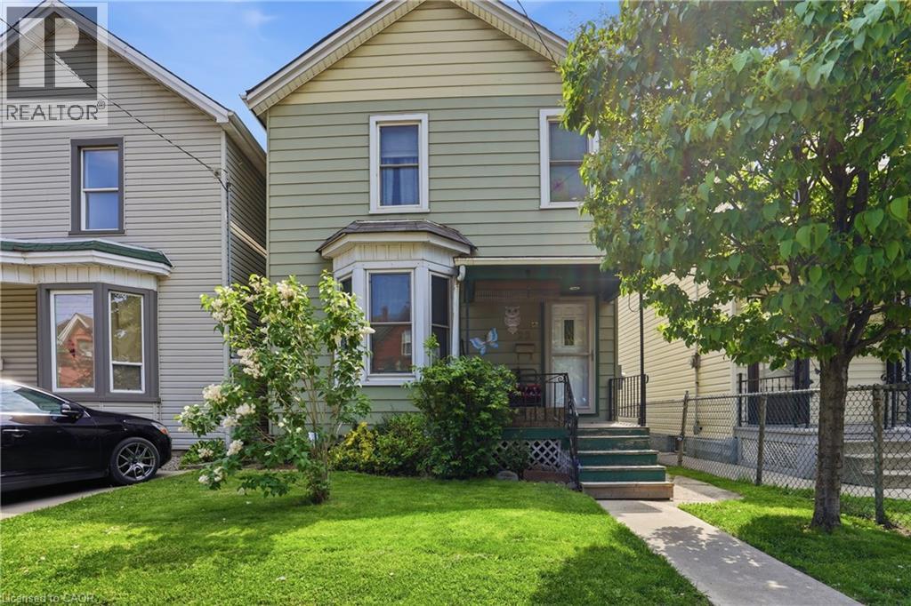 22 CHEEVER Street - 2