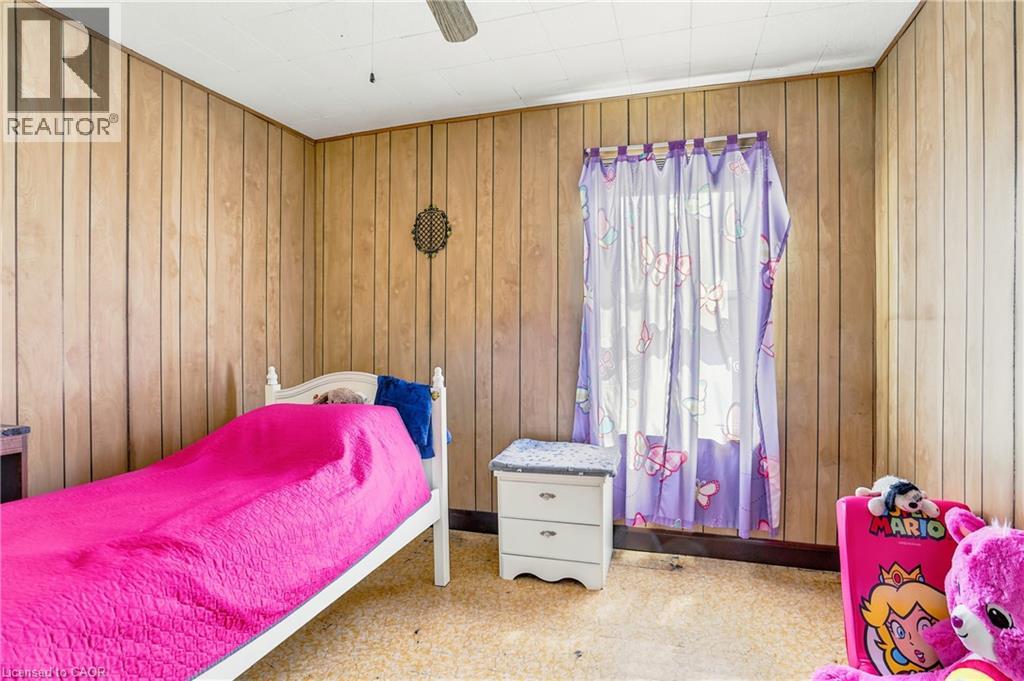 22 CHEEVER Street - Image 22