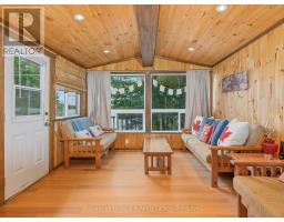 1040 Kahshe Lake, Gravenhurst, ON P0E1G0 Photo 9