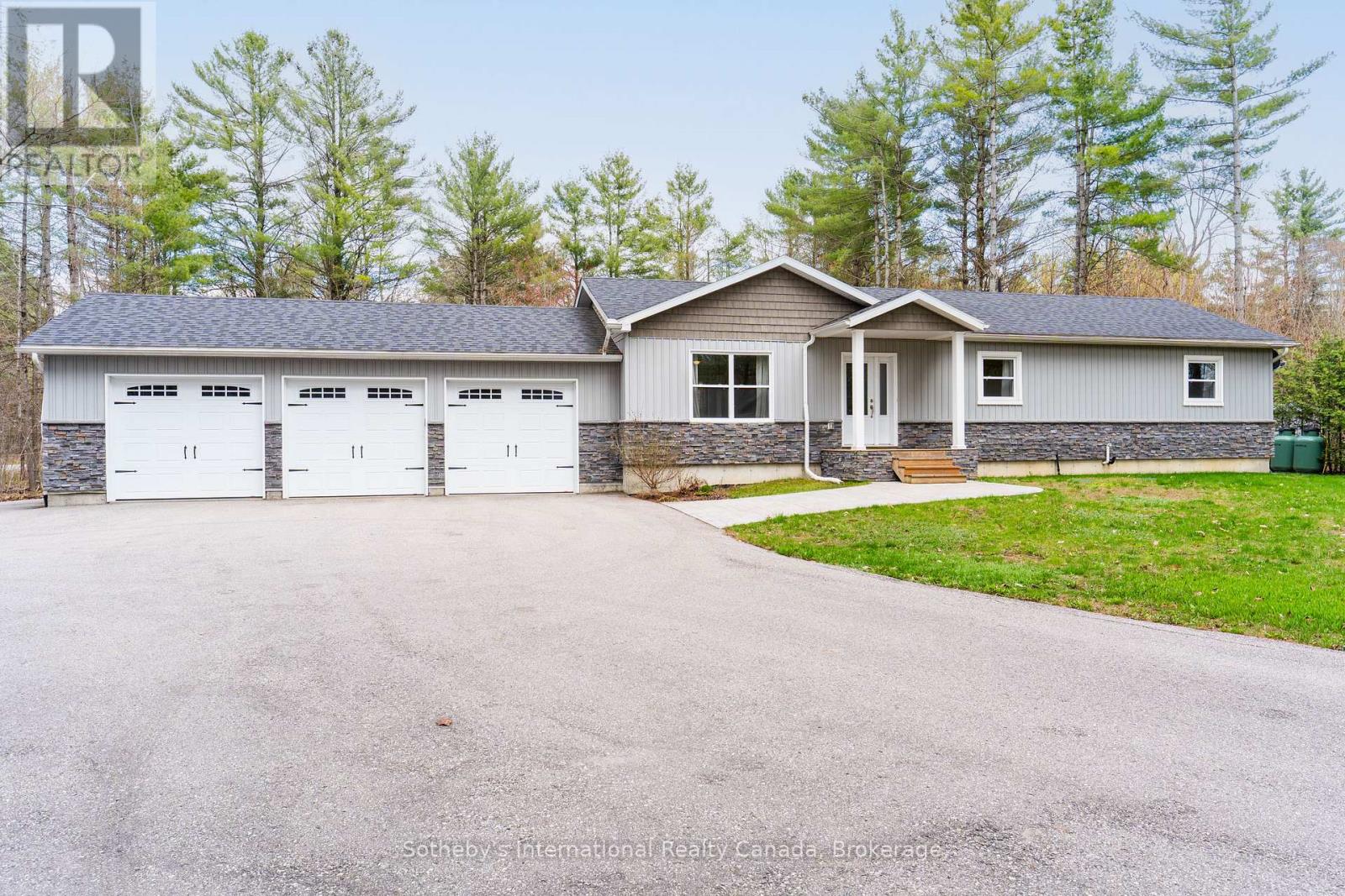 1021 TOWER CRESCENT - Image 35