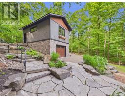 1054 Hilltop Crescent, Lake Of Bays, ON P0A1H0 Photo 44
