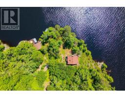 1 Island 29kl Kahshe Lake - Cooee Island, Gravenhurst, ON P0E1G0 Photo 8
